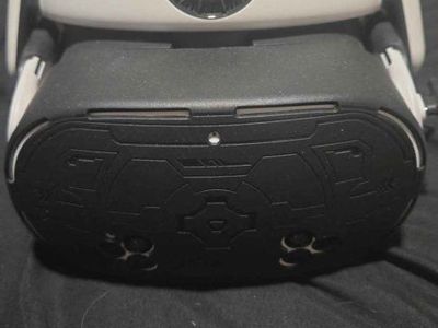 Oculus Quest 3 VR Headset 256gb & Controllers - Used, Excellent Condition, Immersive Gaming. comes with black covers and more