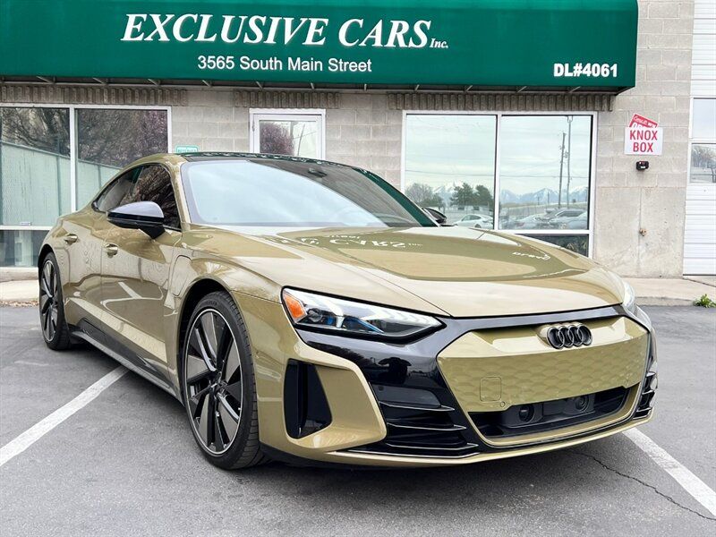 2024 Audi e-tron GT quattro Prestige