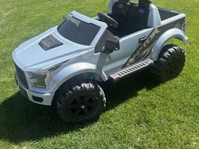 Power Wheels Ford Raptor Truck