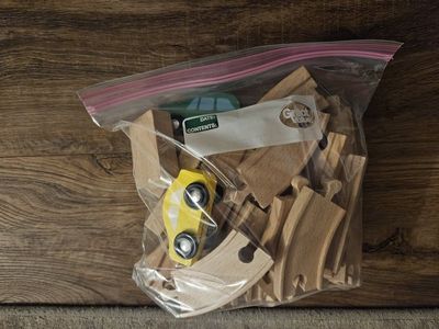 Mellissa Doug car road and train tracks set