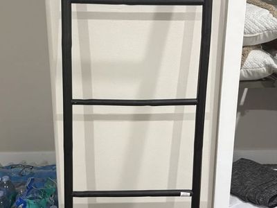 Wooden ladder for decor