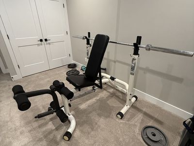 Weight set with rack and bench
