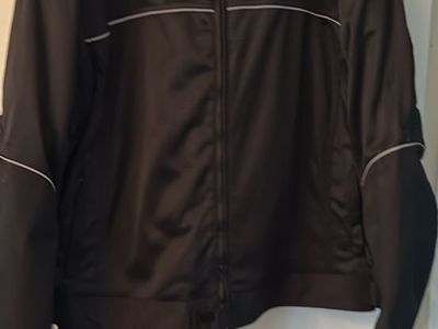 NORU Motorcycle Jacket 3XL Black with Quilted Liner, Reflective Strips, and Pockets with armor