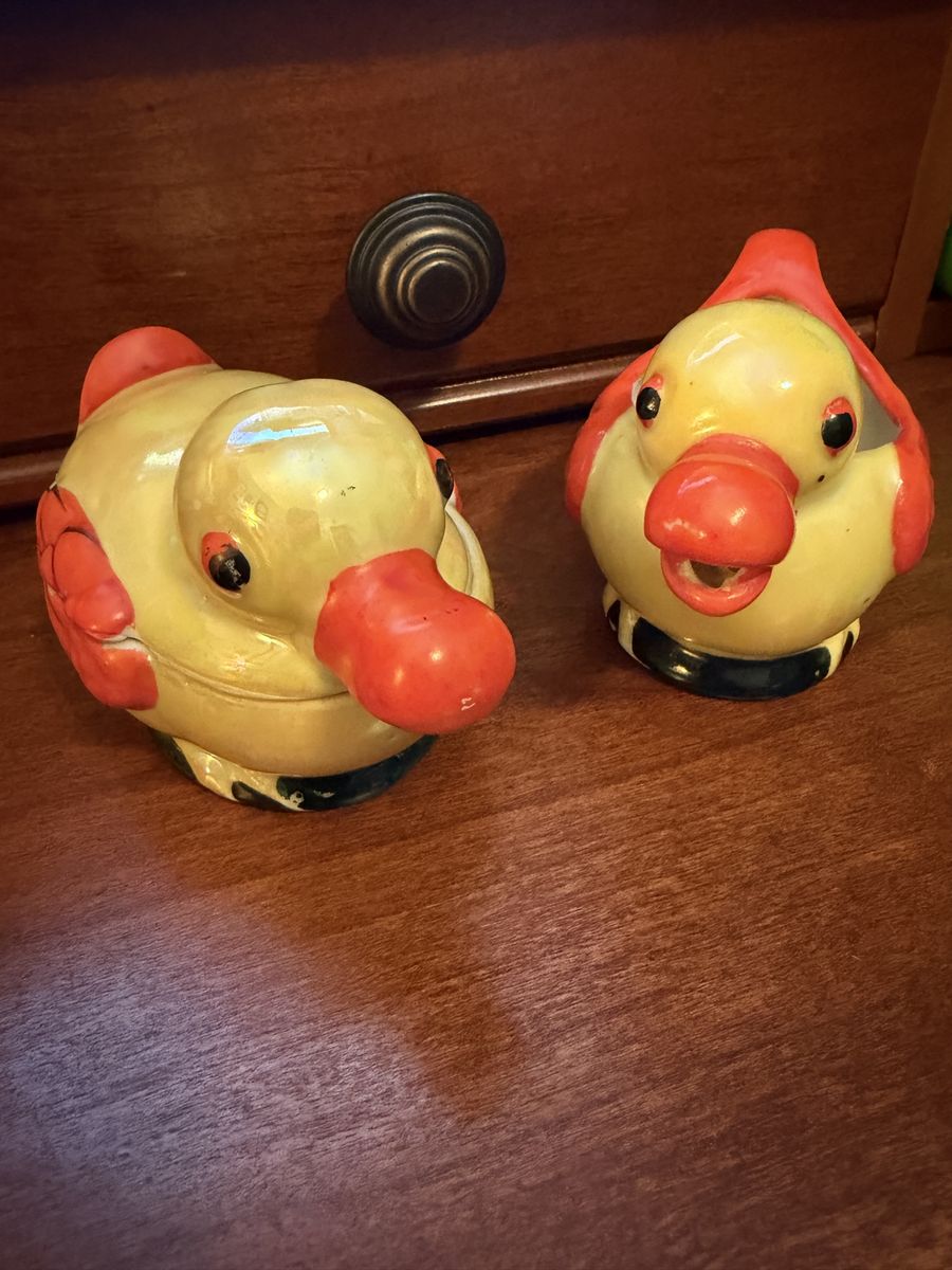 Ceramic cream and sugar set duck Ducks