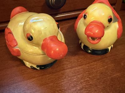Ceramic cream and sugar set duck Ducks