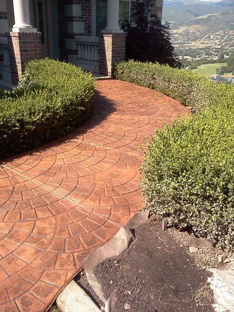 Custom Concrete Driveways | Patios | Sidewalks |  Decorative Flatwork | Fire Pits | Concrete Stairs