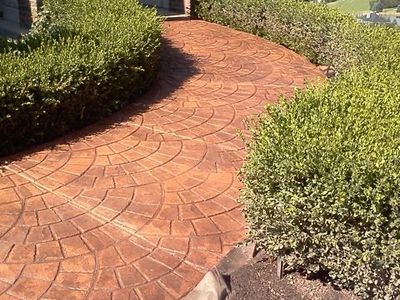 Custom Concrete Driveways | Patios | Sidewalks | Decorative Flatwork | Fire Pits | Concrete Stairs