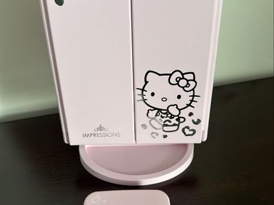 Hello Kitty Trifold mirror and Compact mirror