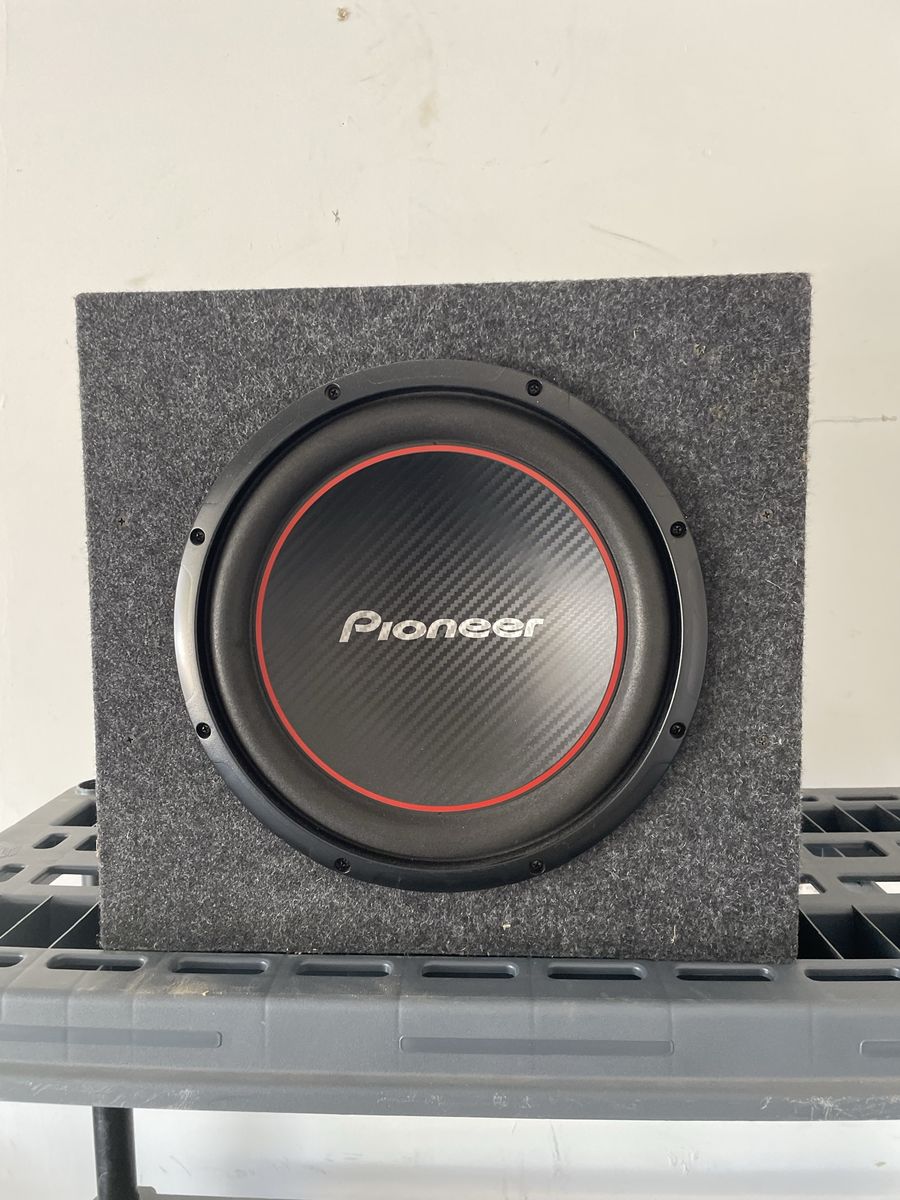 Pioneer Subwoofer in Enclosed Carpeted Box