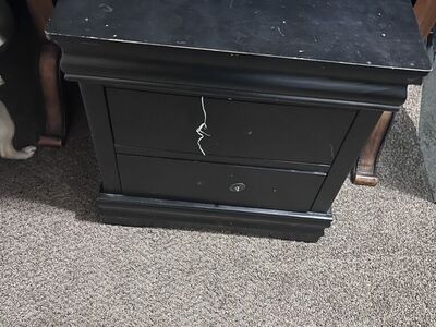 Free Black Side Table