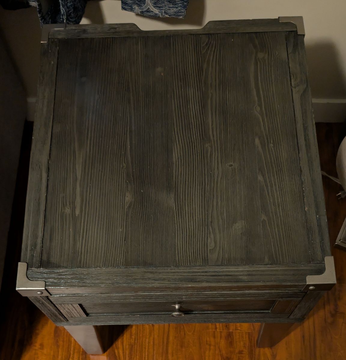 Main image 8