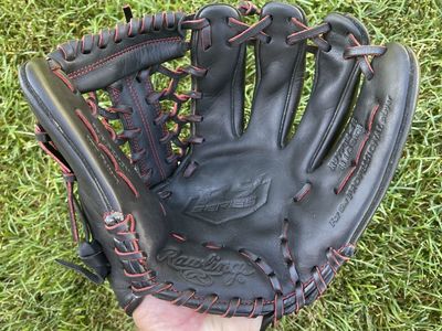 Rawlings R9 11.5 in. Baseball Glove