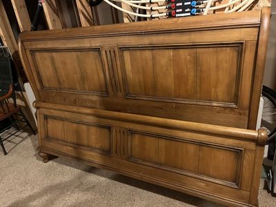 King Sleigh Bed w/ mattress & box springs