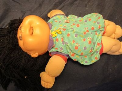 Snacktime Cabbage Patch Kid Doll 1995