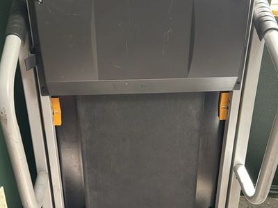 Folding Treadmill Works