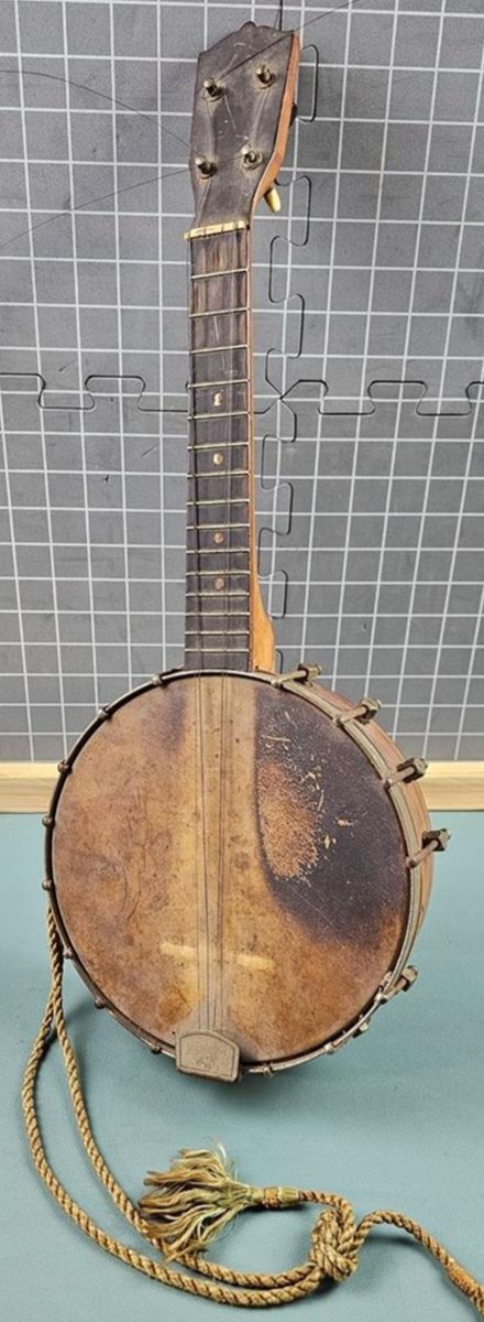 Main image 5