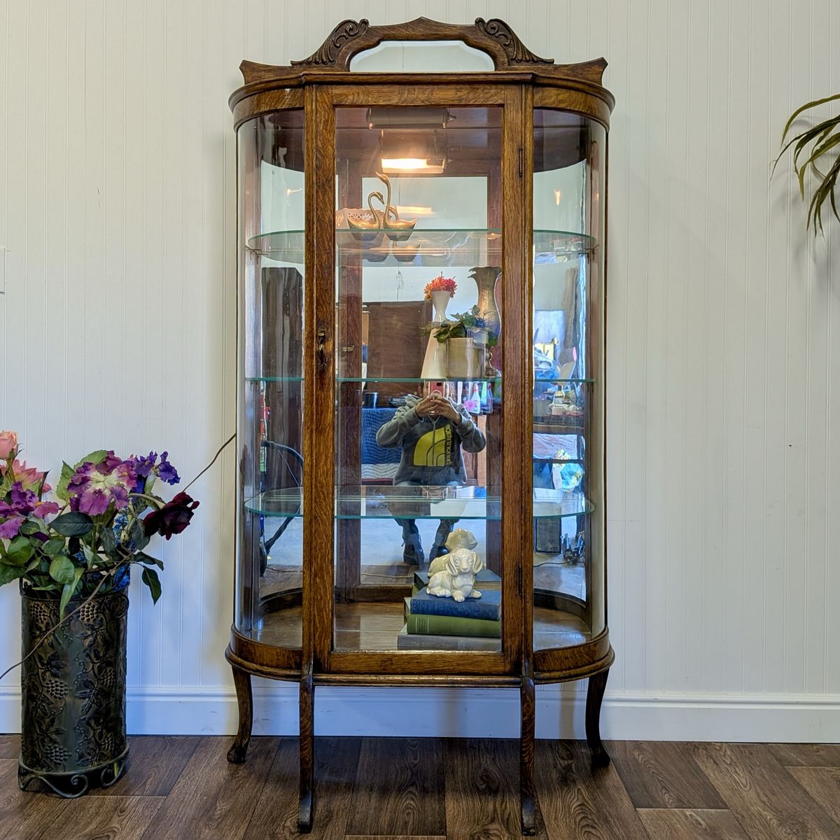Antique Tiger Oak Bowed Glass Display Cabinet / Curio