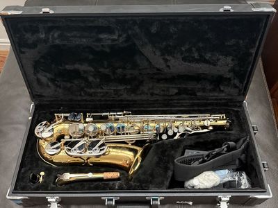 Jupiter Alto Saxophone - Complete Starter Package