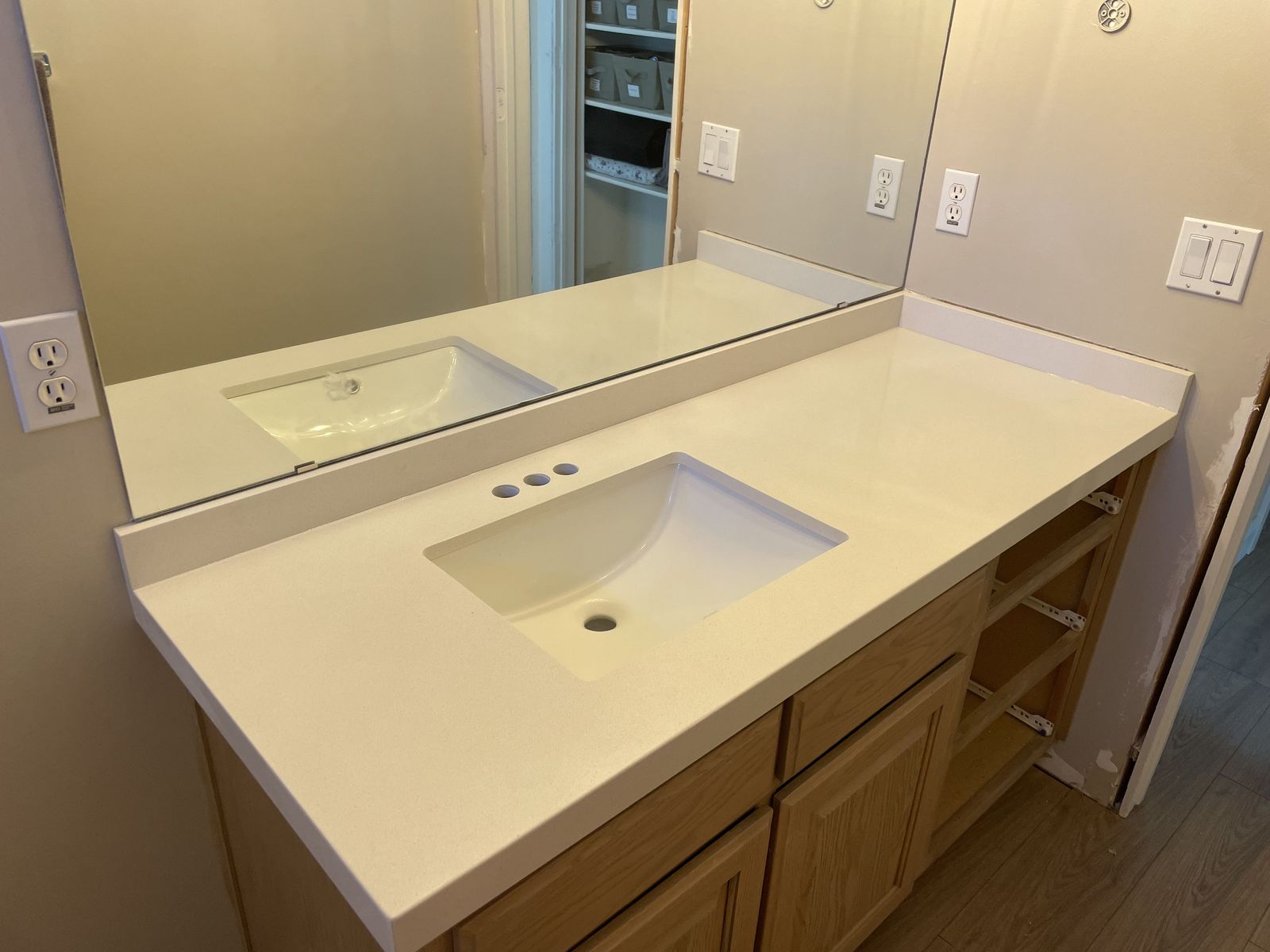 Ivory Quartz, 2cm, (130x65) Single Slab, Granite Marble Quartz Quartzite Counters Countertops on Cabinets