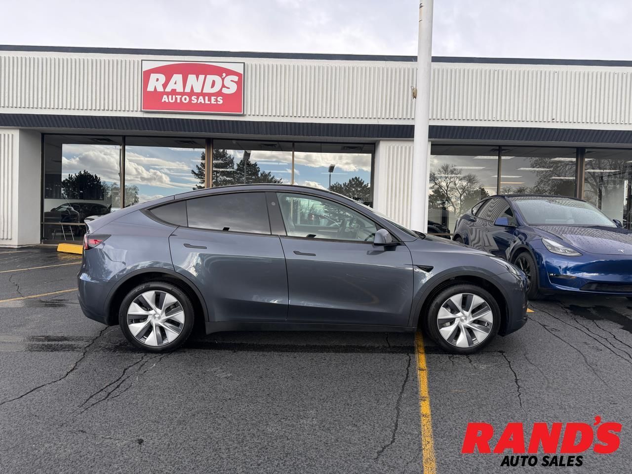 2023 Tesla Model Y Long Range