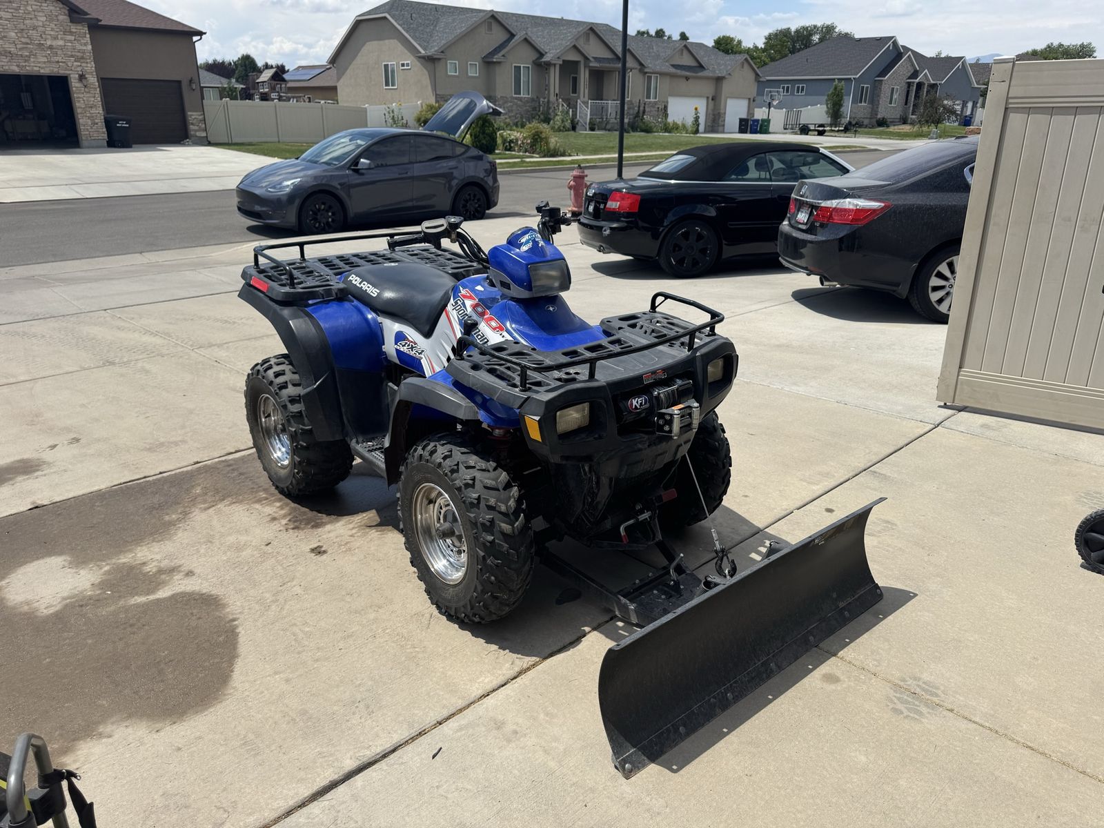 2004 Polaris Sportsman 700 4x4 ATV with Snow Plow Attachment