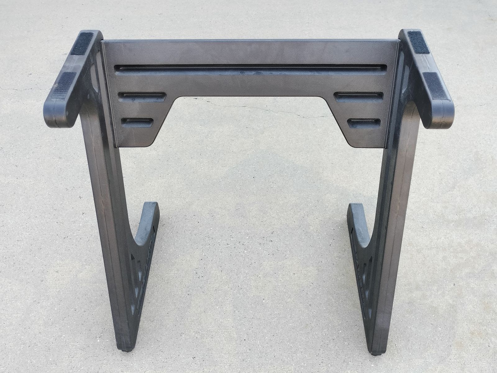 Realistic Molded Plastic Portable Electronic Keyboard Stand