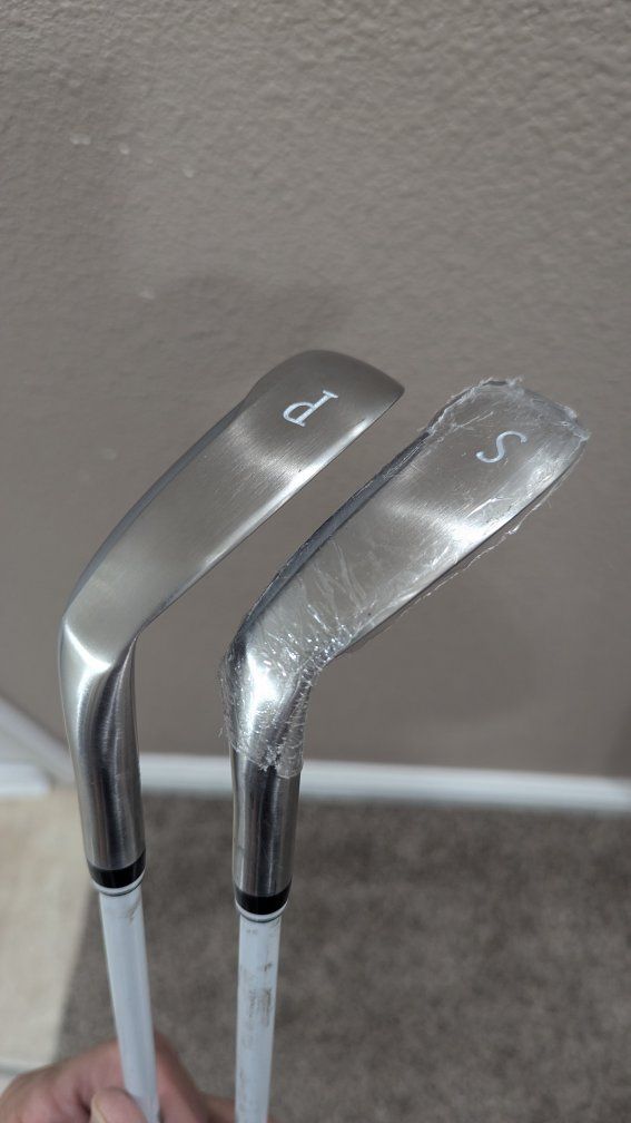 New XXIO Women's Golf Wedge Set: Pitching and Sand Wedge