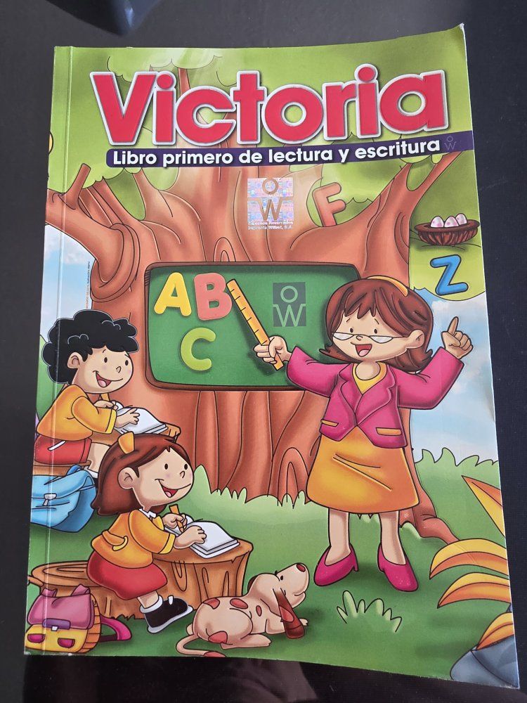 Victoria Libro Primero de Lectura y Escritura - Spanish Reading & Writing Textbook