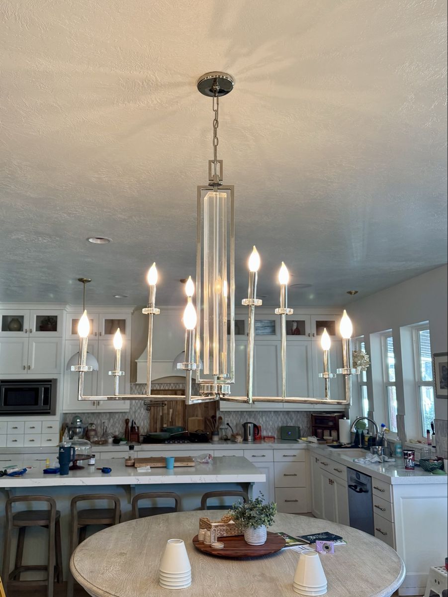 Elegant Modern Chandelier - 8-Light Brushed Nickel with Clear Glass Accents - Perfect for Dining/Kitchen