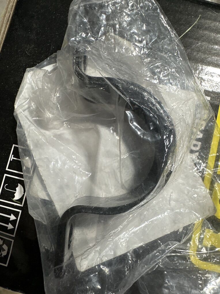 65-91 Chevy sway bar bushing mounting bracket