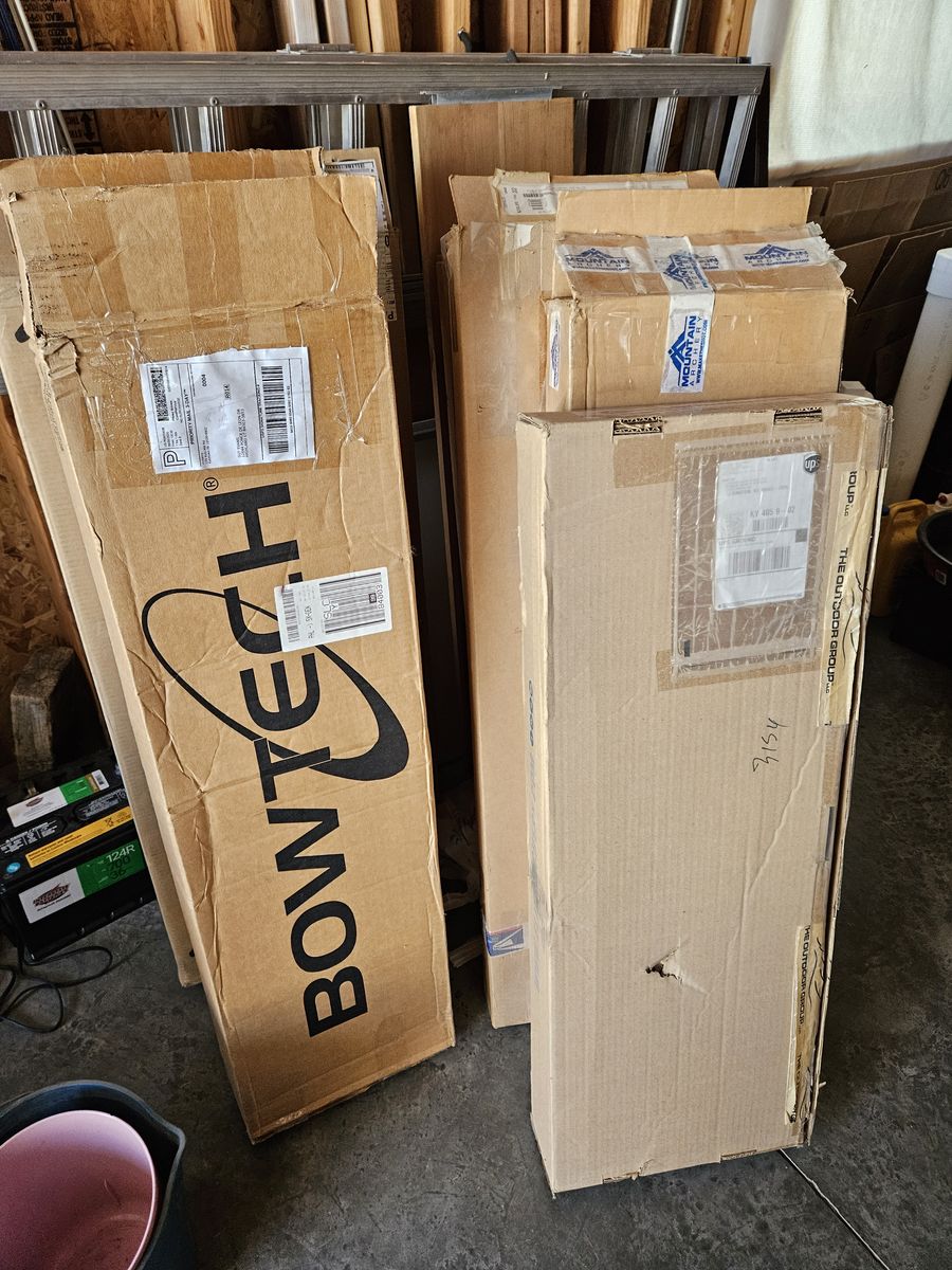 Free - Bow & rifle boxes