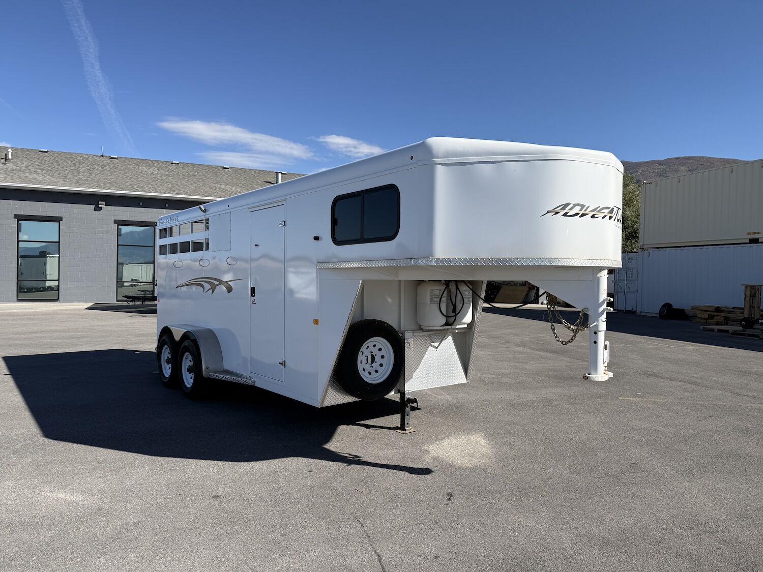 2020 Trails West Adventure GN Sheep Camp Trailer