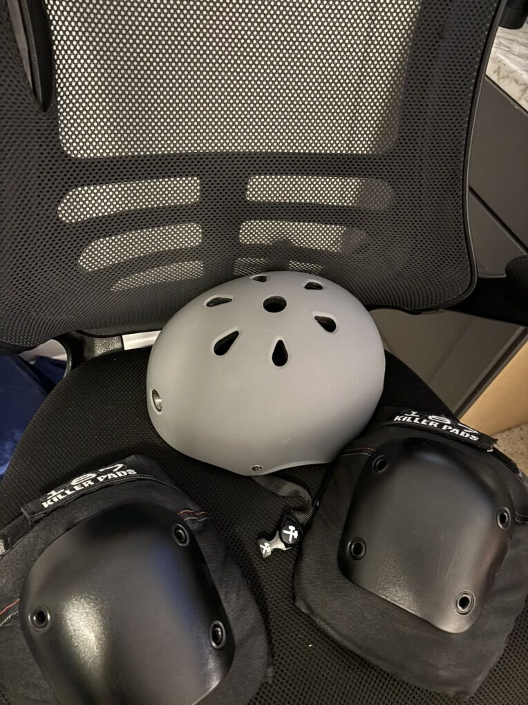 187 Killer Pads and S1 Helmet