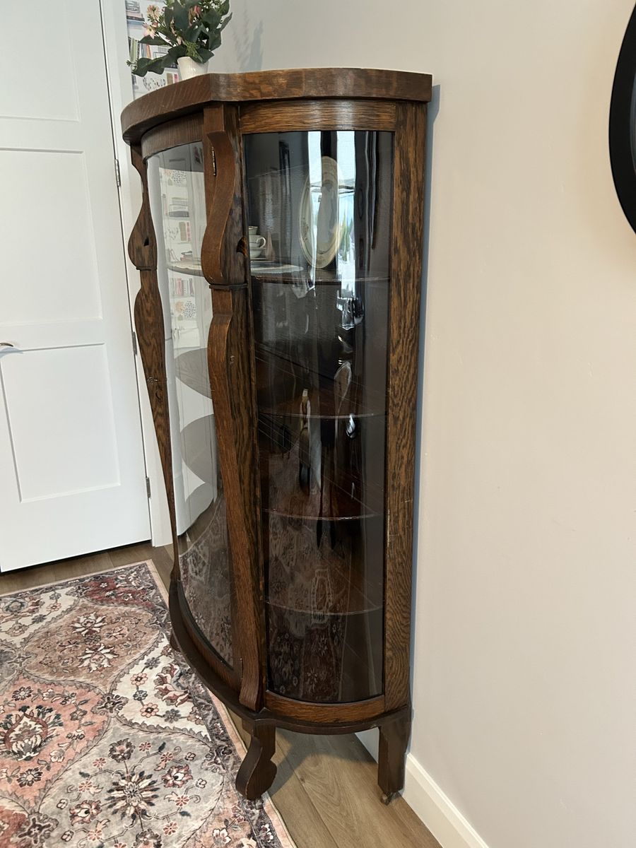 Main image 3