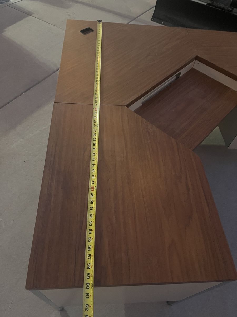 Modern Walnut Corner L-Shaped Executive Desk with Keyboard Tray