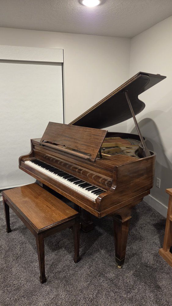 Beautiful 1910's Antique Kimball Baby Grand Piano