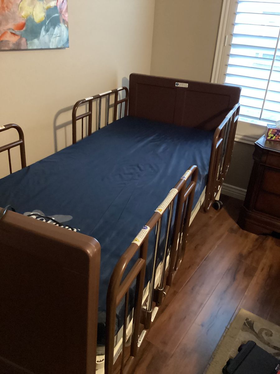 Electric bed with mattress