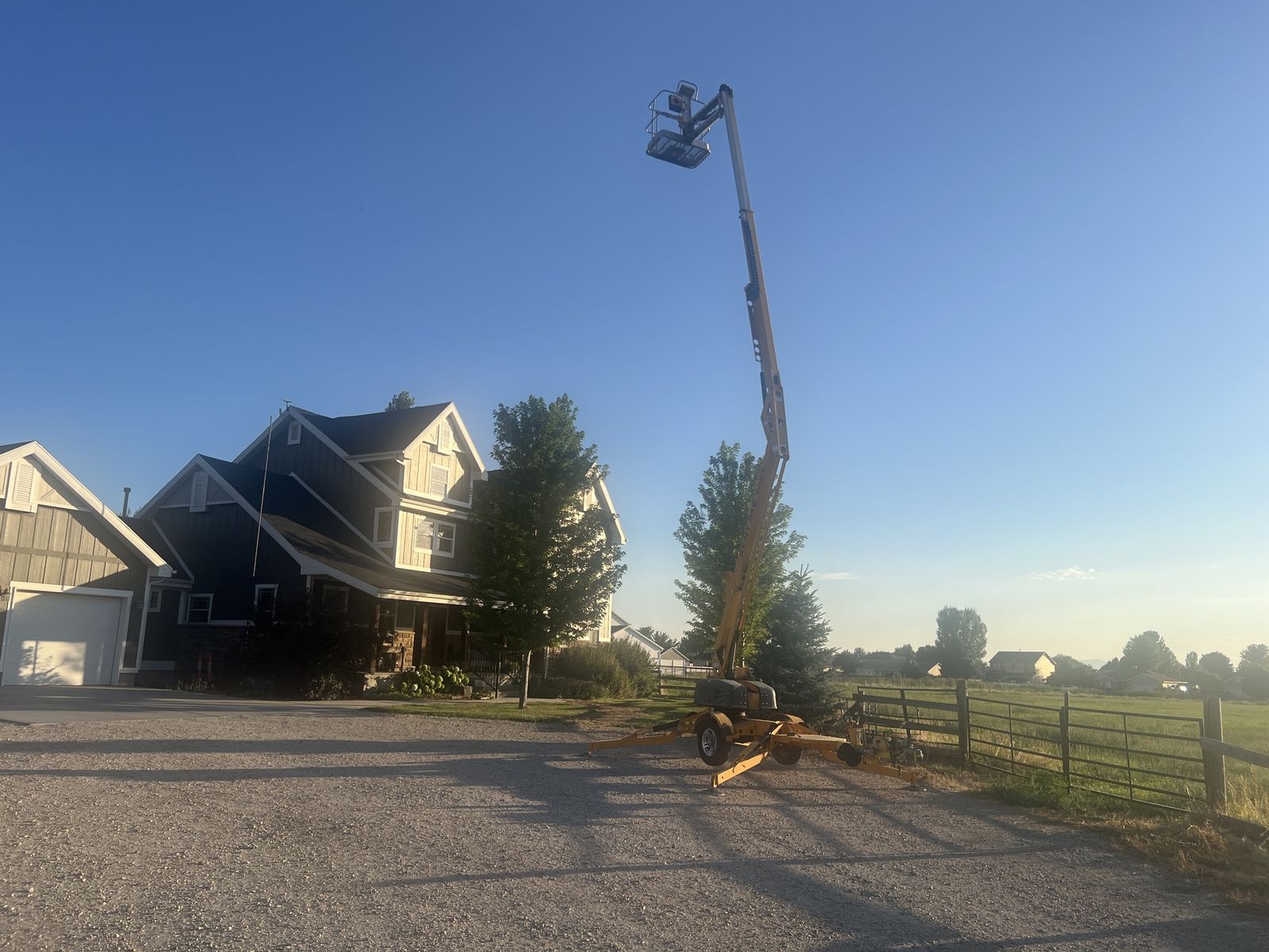 Main image 8