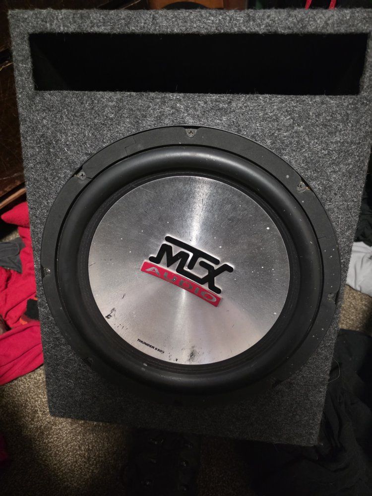 MTX Audio Thunder 5500 12" Subwoofer with Enclosure - Powerful Bass, Used Good Condition