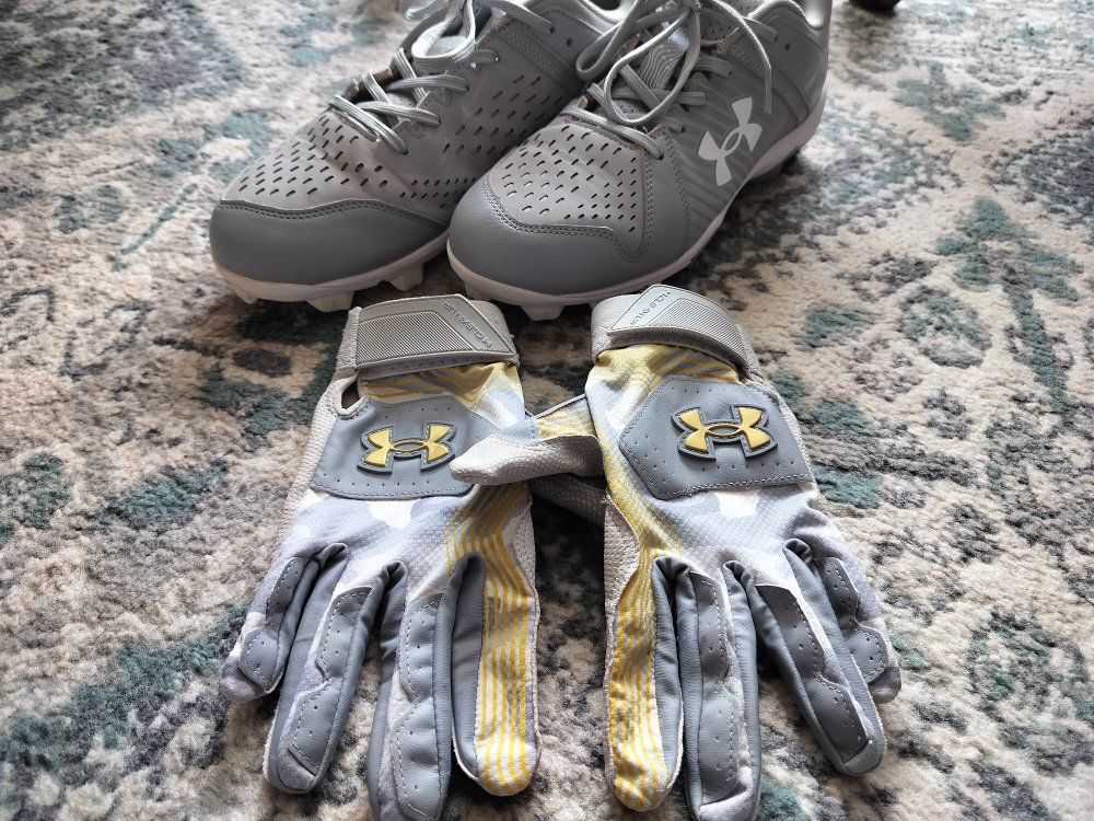 Men's Under Armour Baseball Cleats 9.5