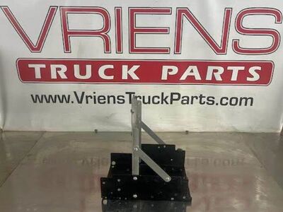 Kenworth T680 Bracket