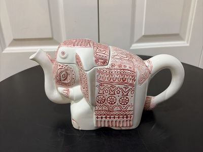 Like New Fancy Large Teapot ( Red & White)