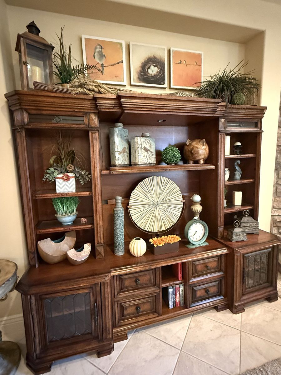 Main image 10