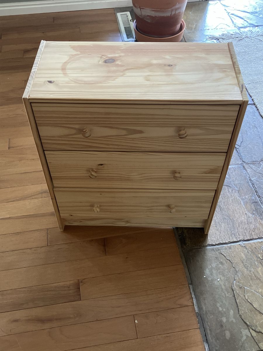 Pine Wood 3-Drawer Dresser/Chest - Natural Finish, Solid Wood Knobs