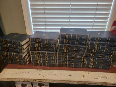 Encyclopedia Americana International Edition 1966 - Complete 30 Volume Set - Vintage Reference