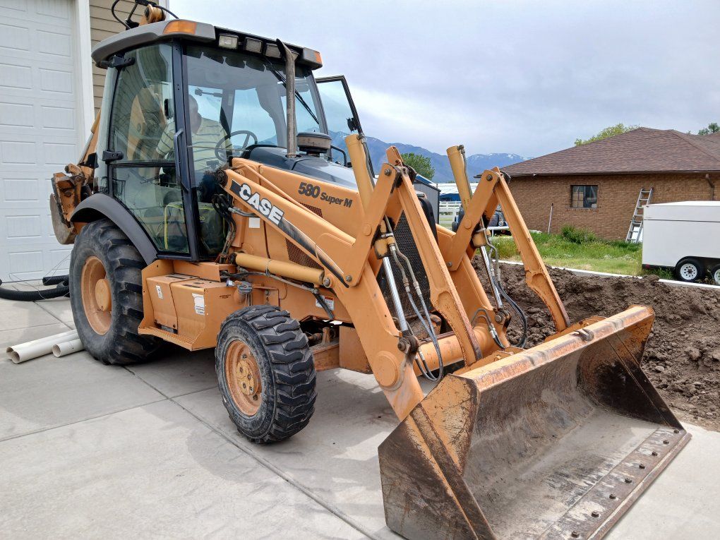 Case 580 Super M backhoe