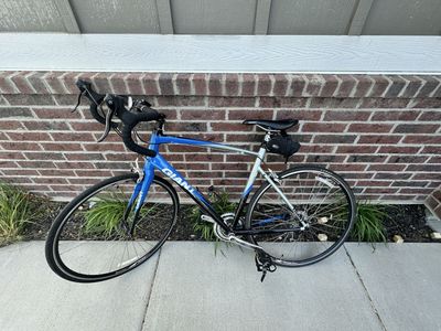 Giant Defy 3 Bike