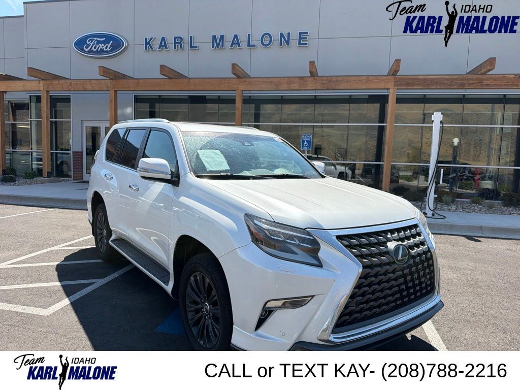 2023 Lexus GX Base
