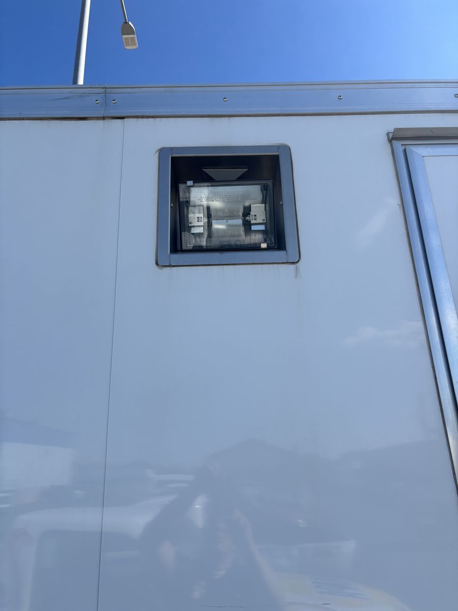 Main image 11