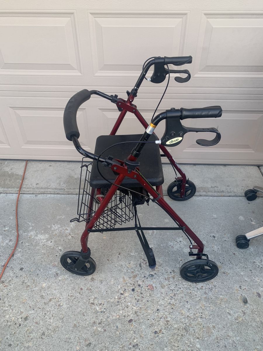 HIGH QUALITY HANDY CAP WALKER